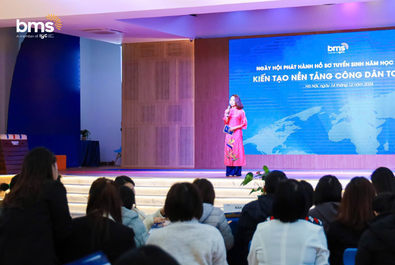 Ngày hội phát hành hồ sơ tuyển sinh năm học 2025 - 2026: Kiến tạo nền tảng công dân toàn cầu