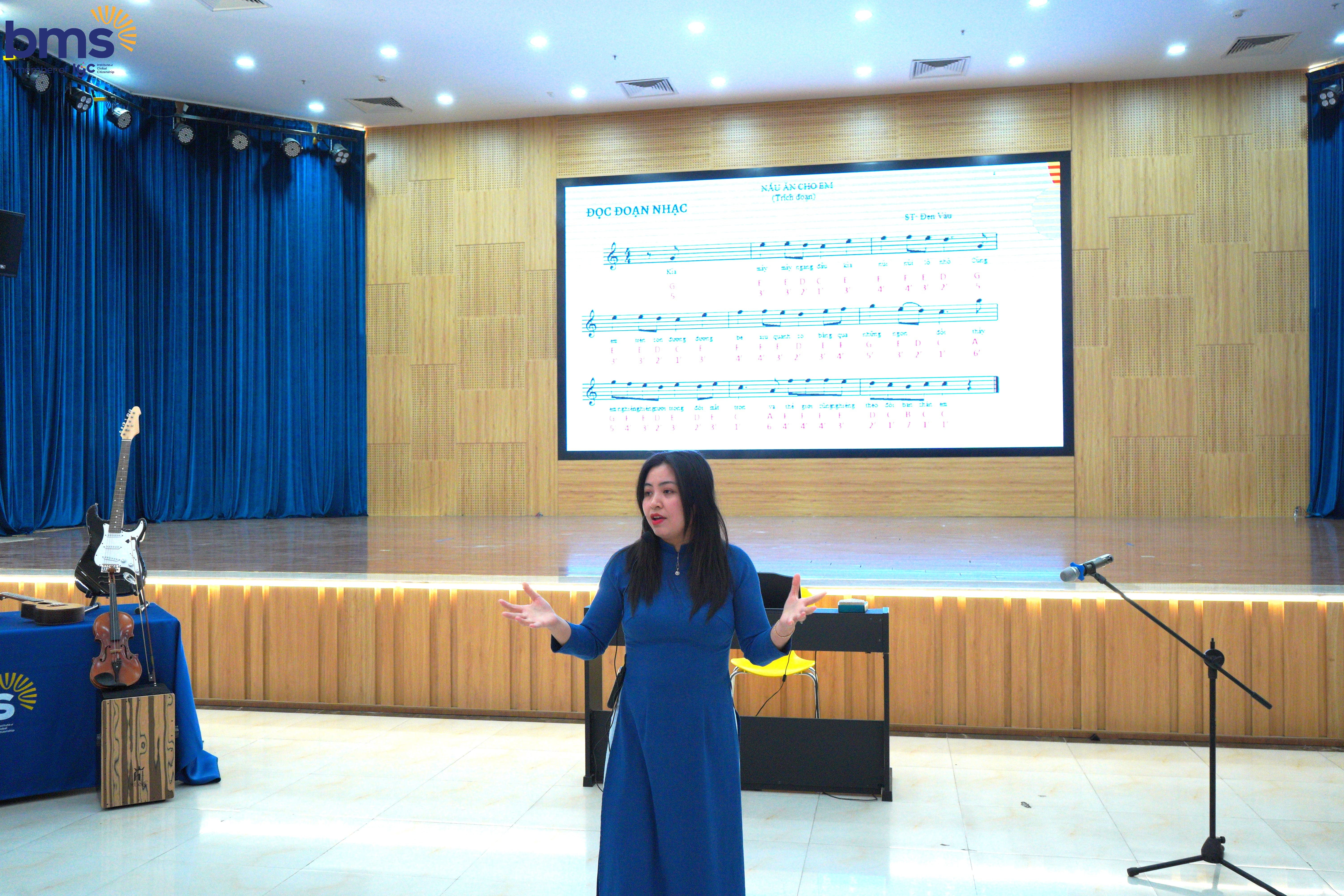 Chuyên đề Phát triển năng lực âm nhạc tại Quận Hà Đông: Học tập qua thực hành đàn Kalimba