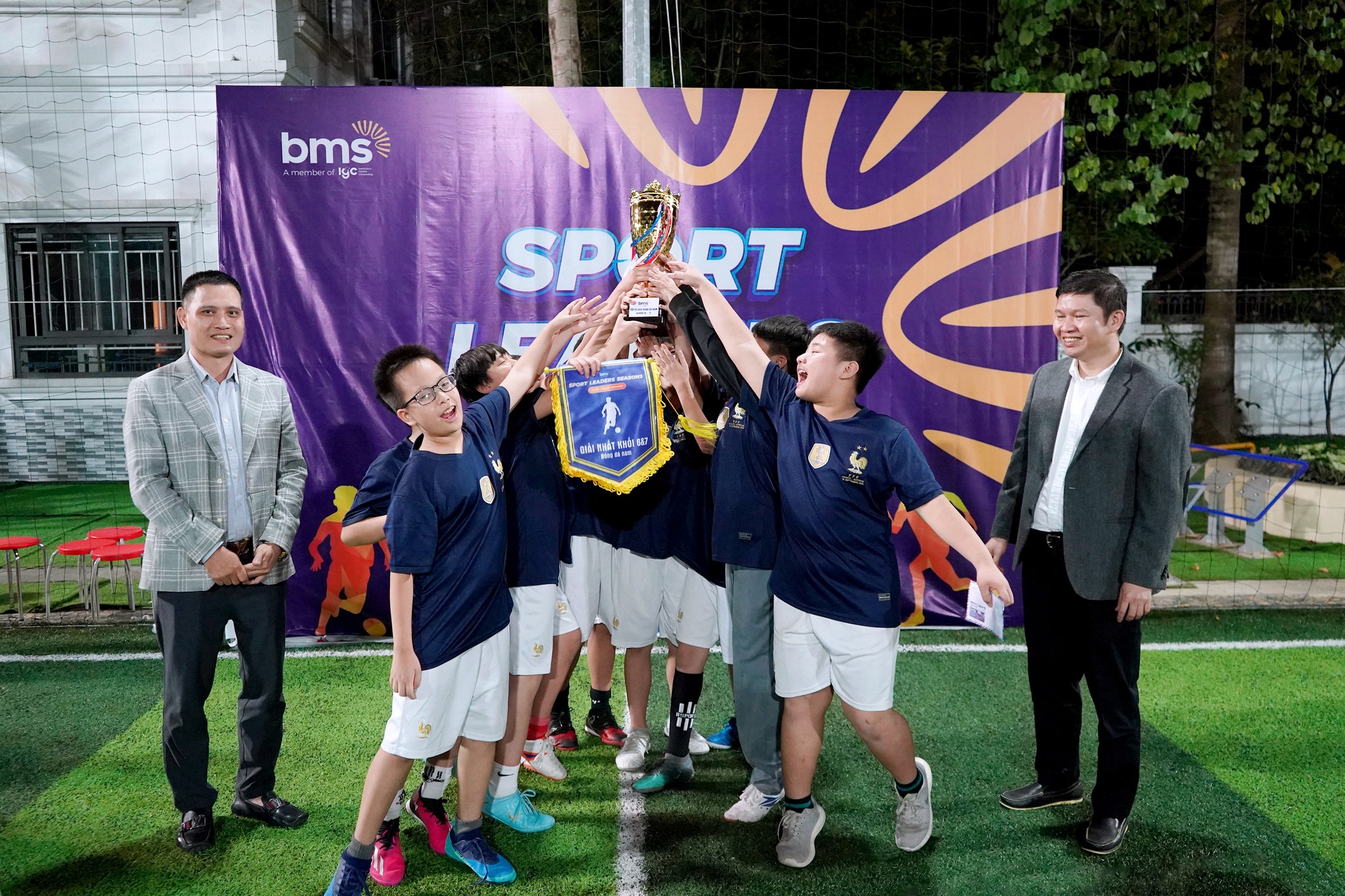 Điểm danh những chiếc cup vô địch Sport Leaders tỏa sáng từ sân chơi thể chất của học sinh BMS